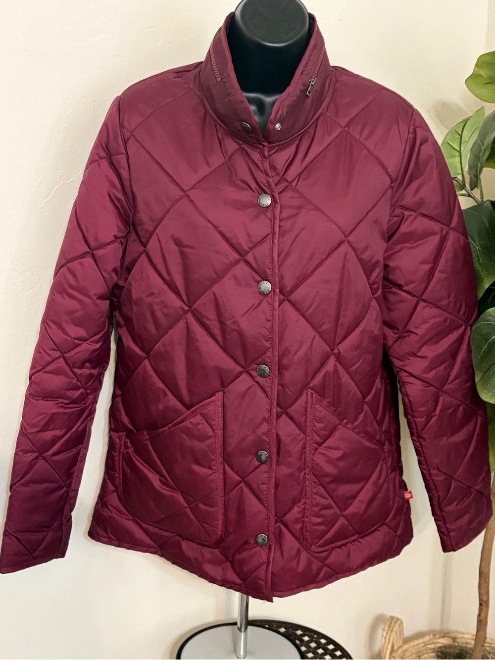 Dickies Quilted Burgundy Puffer Jacket